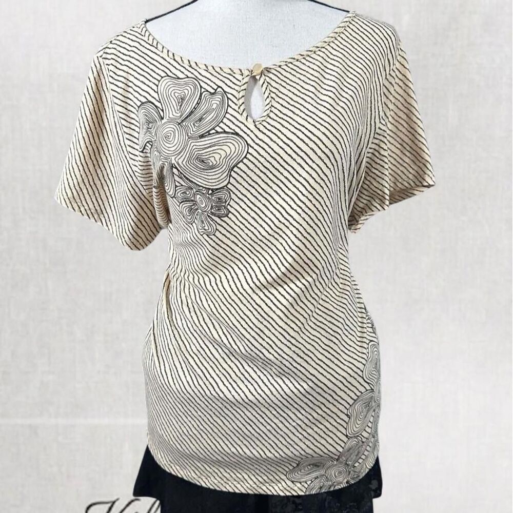 Y2K Fashion Style Cream and Black Striped Top with Floral Details
